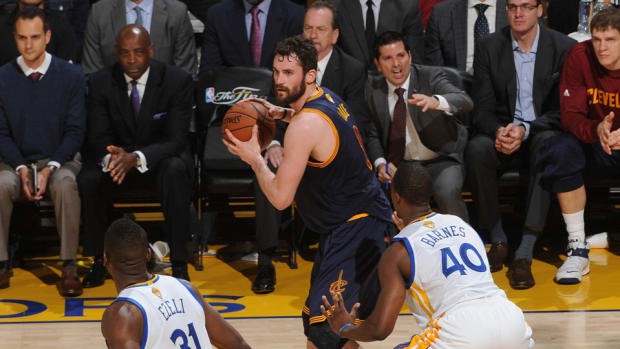 kevin-love-injury-cavaliers.jpg